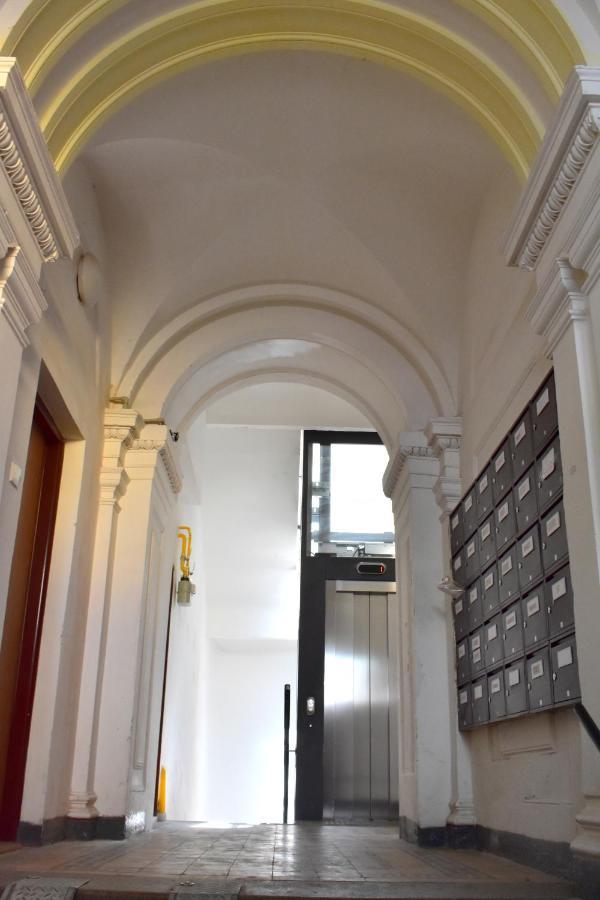 New Central Rooftop With Private Wellness, Sauna & Whirlpool Bath Prague Exterior photo